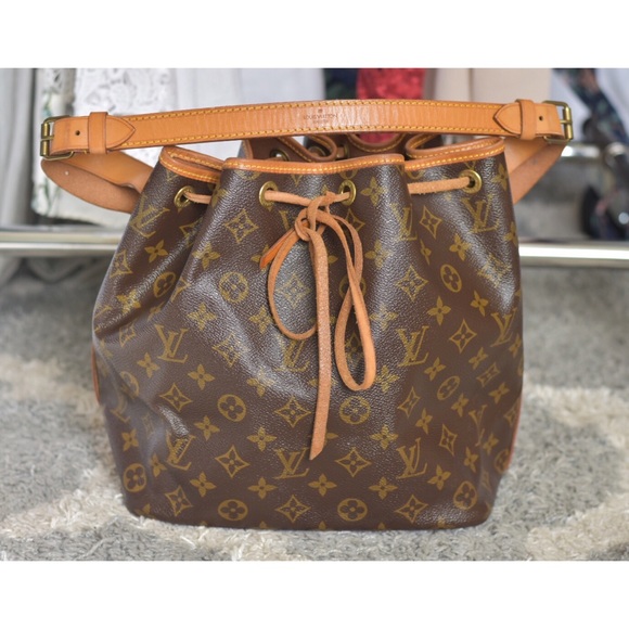 Louis Vuitton Handbags - Beautiful Vintage Louis Vuitton Noe